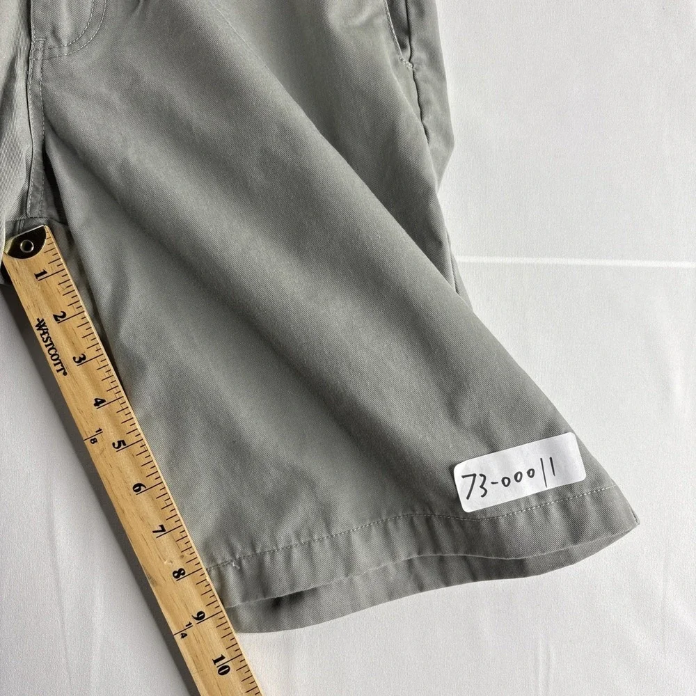 Volcom Men's Gray Corpo Class Size 30 Chino Shorts Cotton Casual Beach - Picture 3 of 7